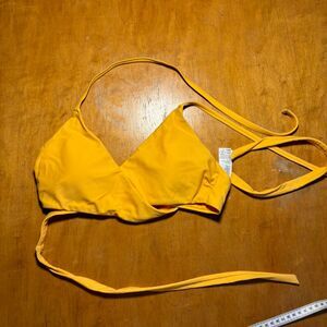 Hollister Womens Bikini Wrapped Swim Top Size Medium Yellow
